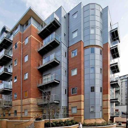 Cozy Modern Apartment In Croydon Central Εξωτερικό φωτογραφία